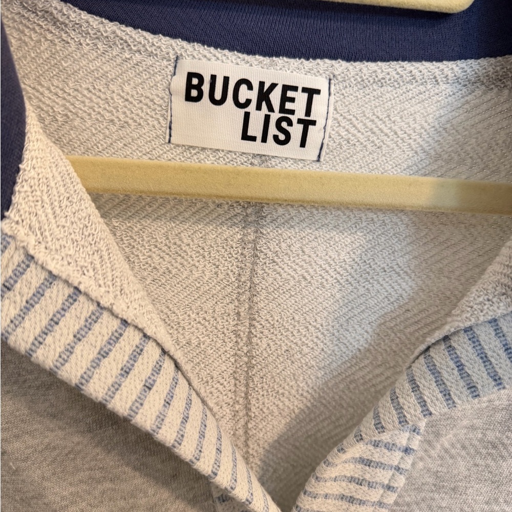 NWOT BUCKETLIST Harlow Color-Block Loose Fit Top - Picture 4 of 8